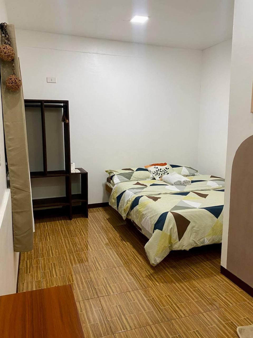 Moalboal Panagsama Beach Topbudz Hostel Eksteriør bilde