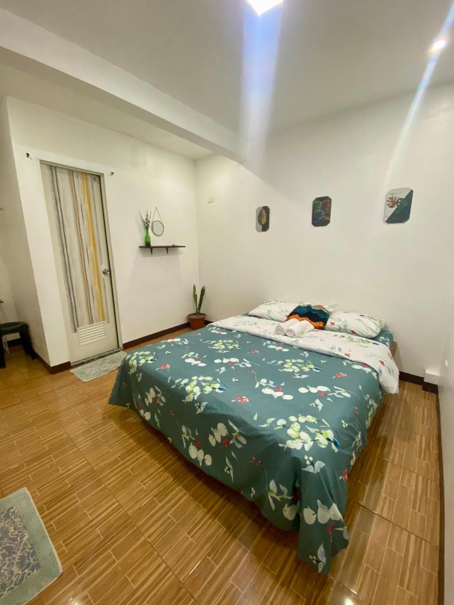 Moalboal Panagsama Beach Topbudz Hostel Eksteriør bilde