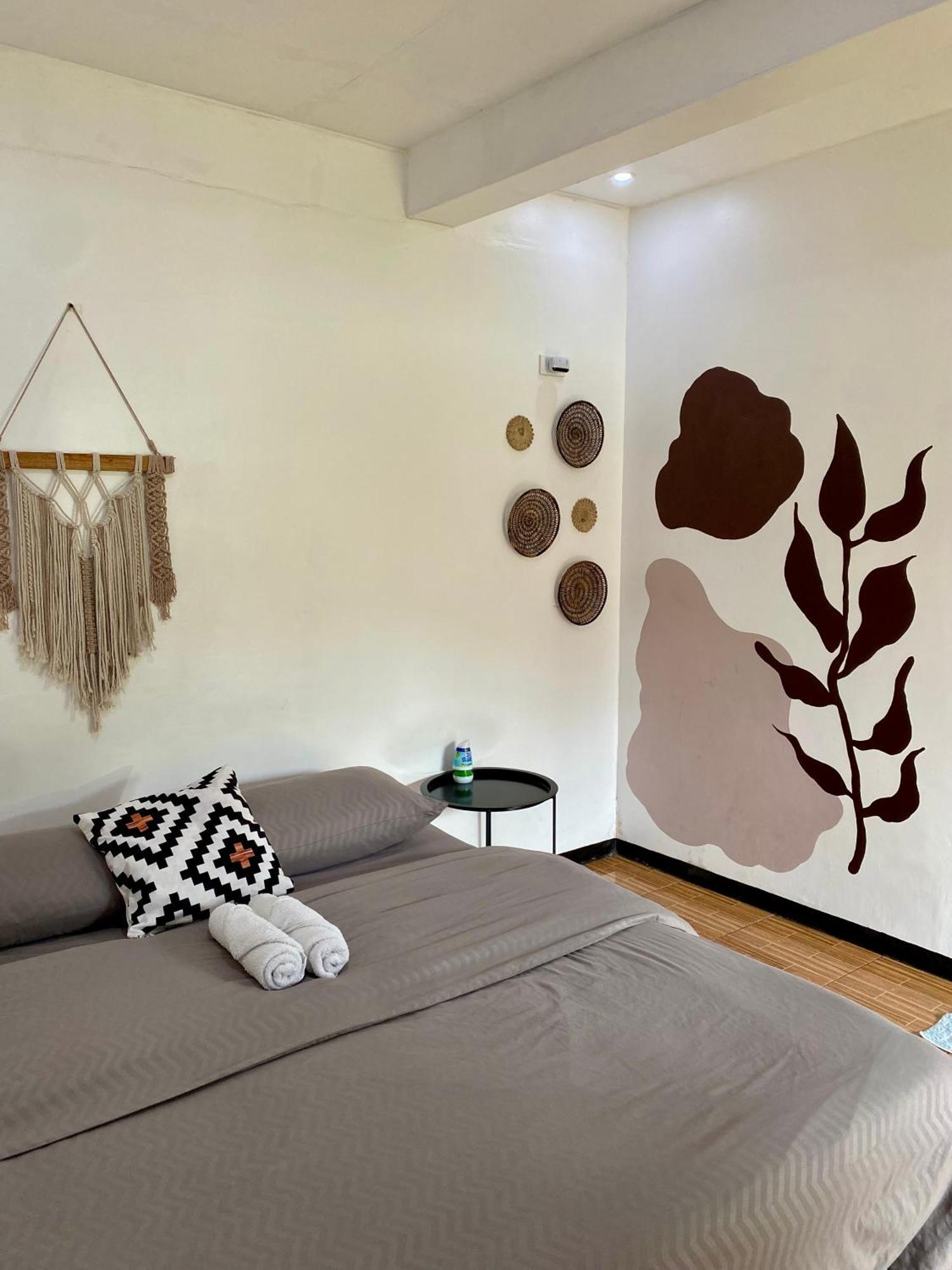 Moalboal Panagsama Beach Topbudz Hostel Eksteriør bilde