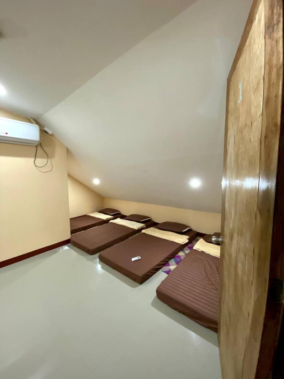 Moalboal Panagsama Beach Topbudz Hostel Eksteriør bilde